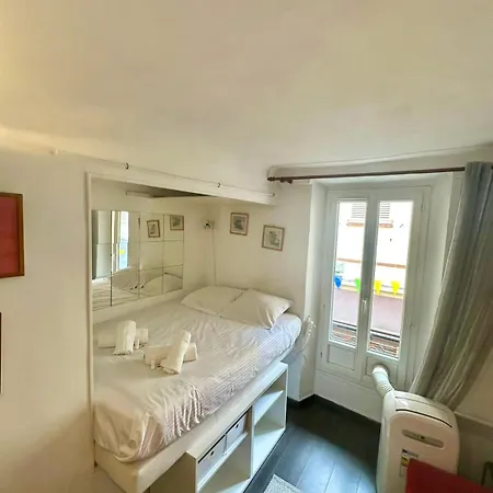 Apartment Bnb Renting Studio In The Heart Of Old Antibes